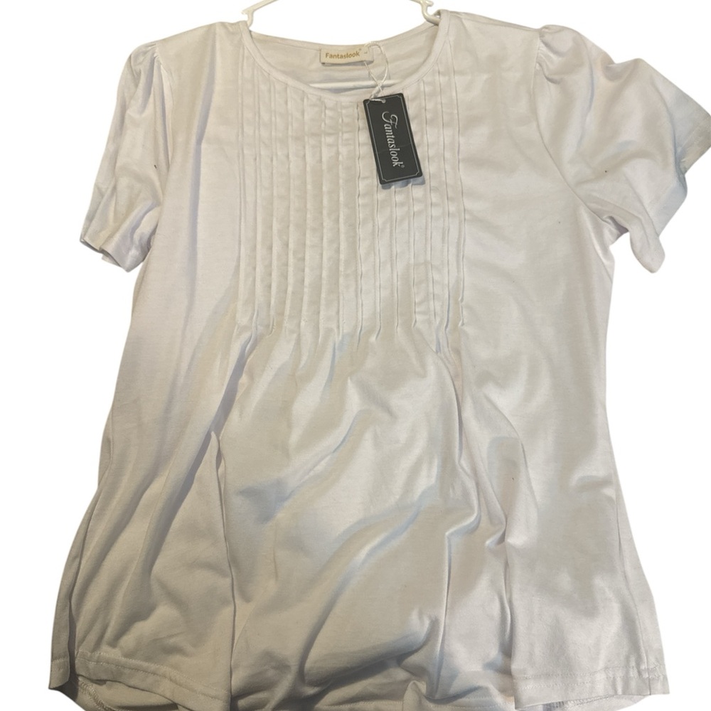 Elegant White Blouse with Pleats